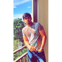 Andrés M****